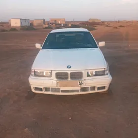 BMW 325 1993