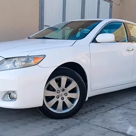 Toyota Camry 2011