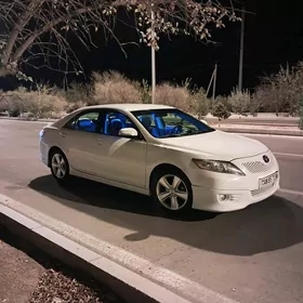 Toyota Camry 2010