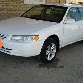 Toyota Camry 1998