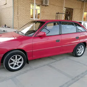 Opel Astra 1992