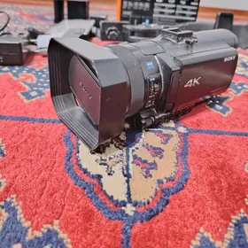 Sony 4K ax100