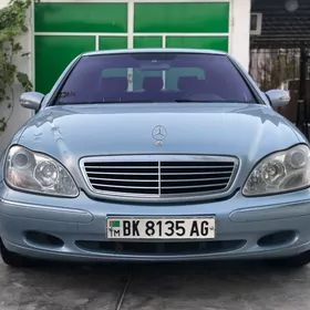 Mercedes-Benz S-Class 1999