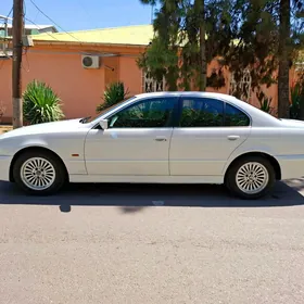 BMW E39 2002