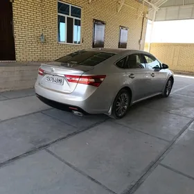 Toyota Avalon 2013