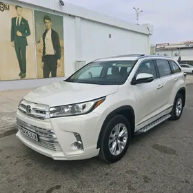 Toyota Highlander 2016