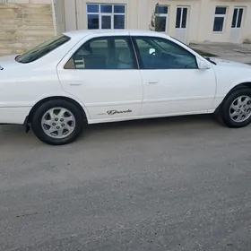 Toyota Camry 1998