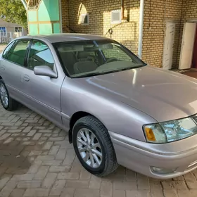 Toyota Avalon 1999