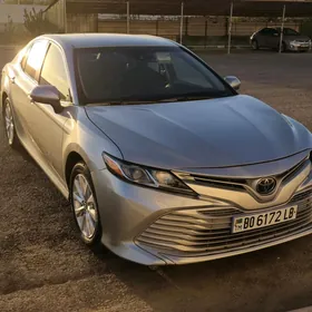 Toyota Camry 2017