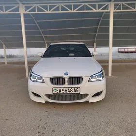 BMW E60 2004