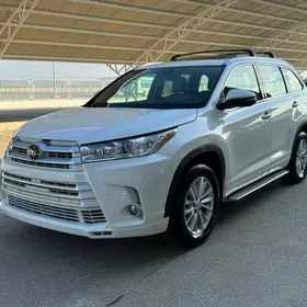 Toyota Highlander 2017