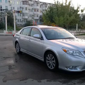 Toyota Avalon 2011