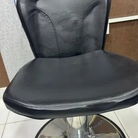 Salon üçin oturgyç