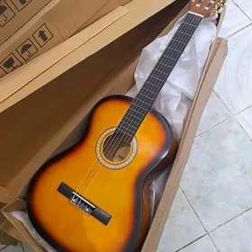 TÄZE CLASSIC GITARA ГИТАРА