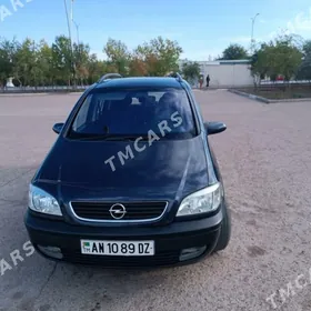 Opel Zafira 2001