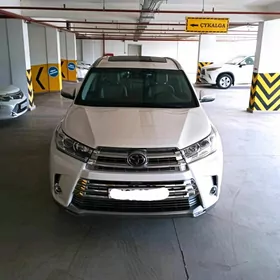 Toyota Highlander 2017