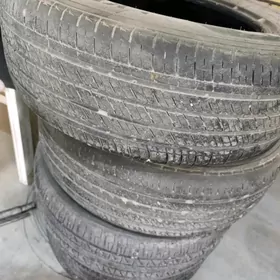 teker 235/60R18