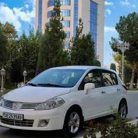 Nissan Versa 2009