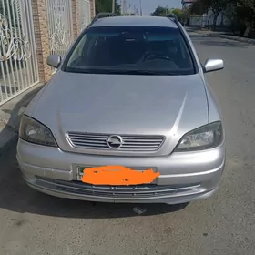 Opel Astra 2003