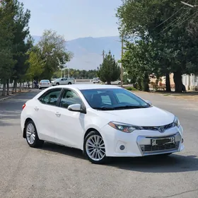 Toyota Corolla 2014