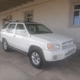 Nissan Pathfinder 2001