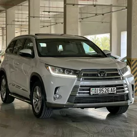 Toyota Highlander 2018