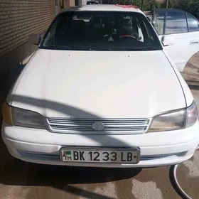 Toyota Carina 1993