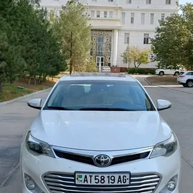 Toyota Avalon 2013