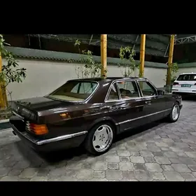 Mercedes-Benz 600SEL 1986