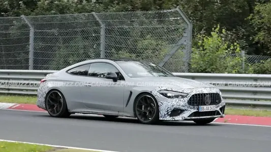 Появились первые фотографии Mercedes-AMG CLE 63 2025