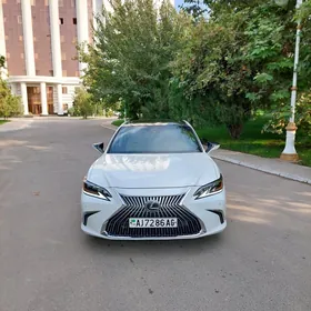 Lexus ES 350 2019