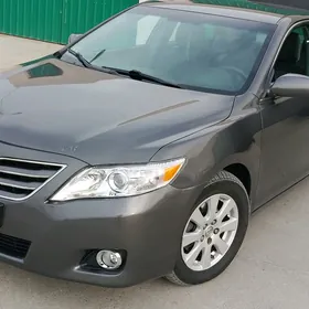 Toyota Camry 2010