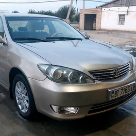 Toyota Camry 2005