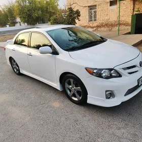 Toyota Corolla 2012