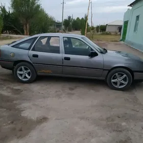 Opel Vectra 1990