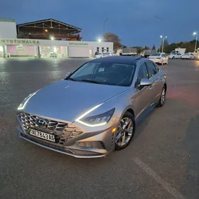 Hyundai Sonata 2021