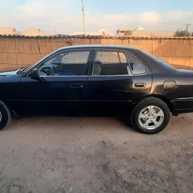 Toyota Camry 1992