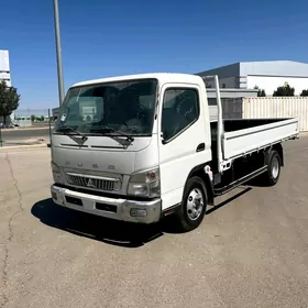 Mitsubishi Canter 2024