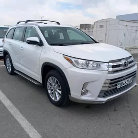 Toyota Highlander 2017