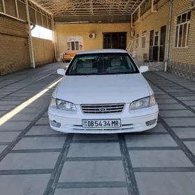 Toyota Camry 1998