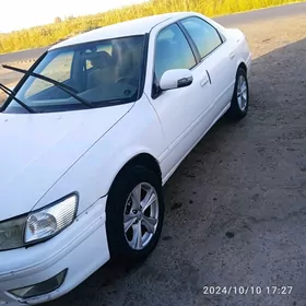 Toyota Camry 2001