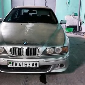 BMW E39 2001