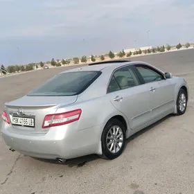 Toyota Camry 2011