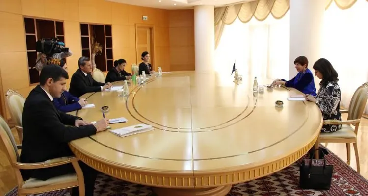 Türkmenistanyň DIM-niň ýolbaşçysy ÝUNESKO-nyň Baş konferensiýasynyň başlygy bilen duşuşdy