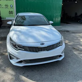 Kia Optima 2020