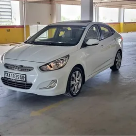 Hyundai Accent 2014