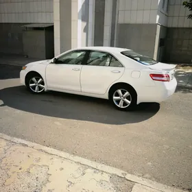 Toyota Camry 2010