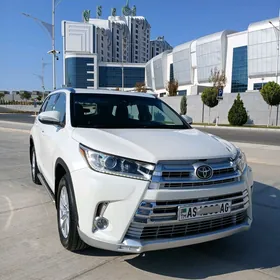 Toyota Highlander 2017