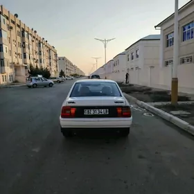 Opel Vectra 1989