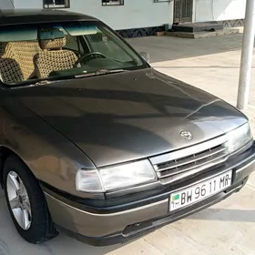 Opel Vectra 1989